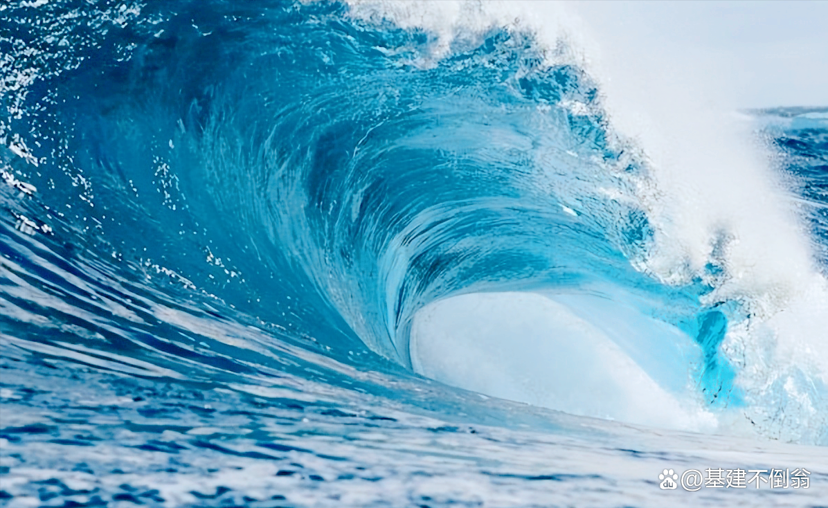 的海啸滔天巨浪来袭,按照科学家用计算机模拟的结果,这么高的海啸巨浪