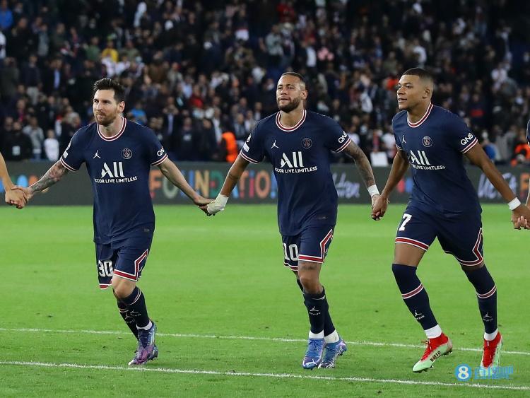 ?法媒：巴黎俱乐部为球队立下挑战，以不败战绩完成本赛季法甲