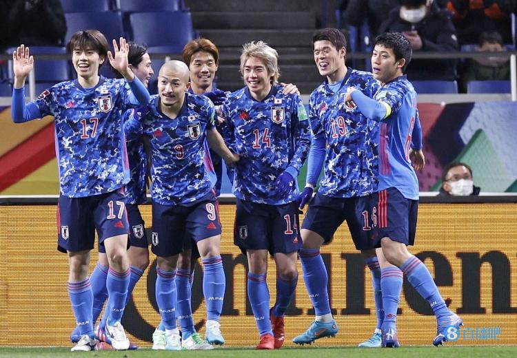 日本队1998年首次参加世界杯已连续7届参赛，此前3次进入16强