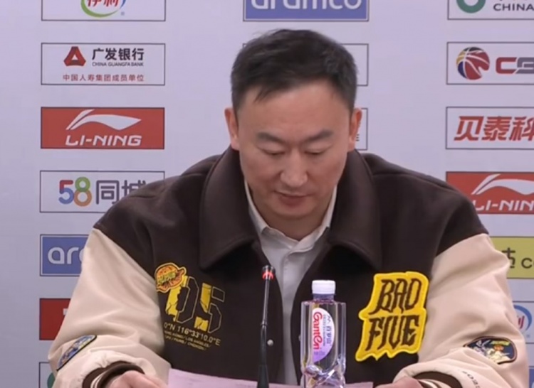 刘维伟:山东是强队 我们抱着拼对手的思想去进行这场比赛