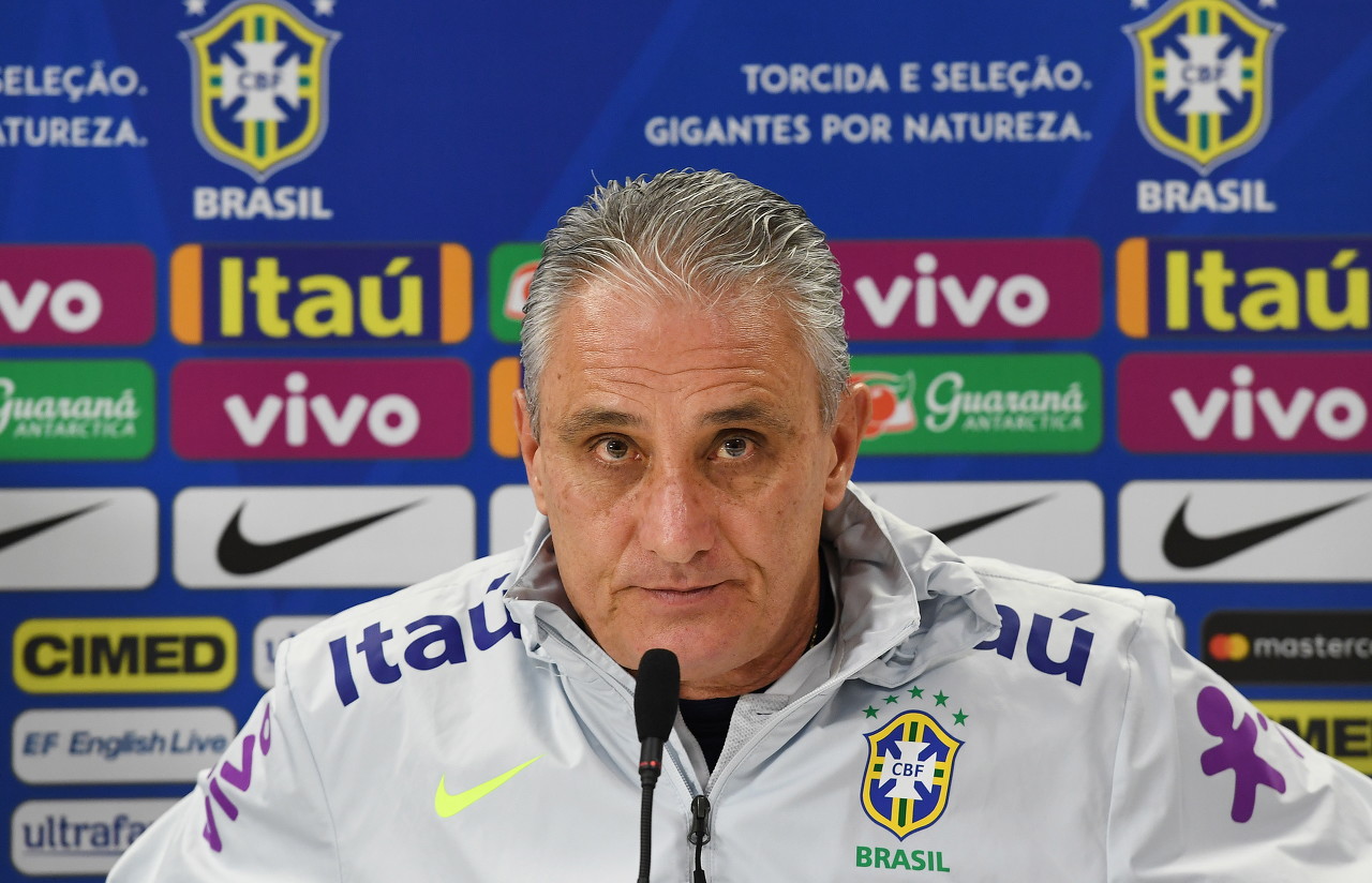 巴西队主帅蒂特 内马尔擅长 巴西足球队队长内马尔 巴西前锋内马尔 蒂特：内马尔是技术领袖，是巴西队的一大优势