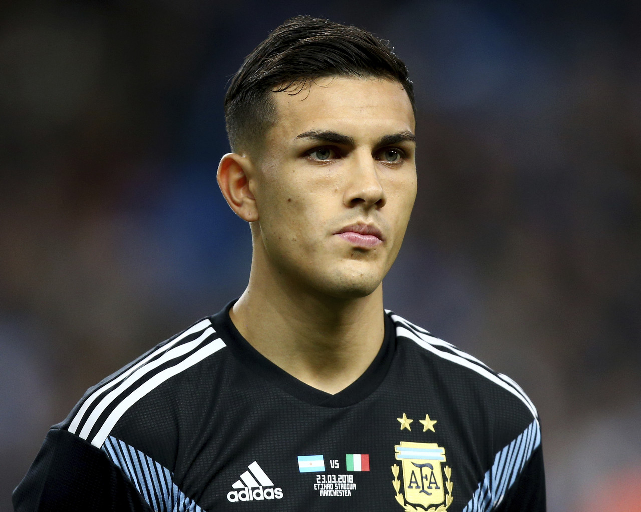 记者：帕雷德斯腿筋拉伤将缺阵12天，不影响代表阿根廷出征世界杯