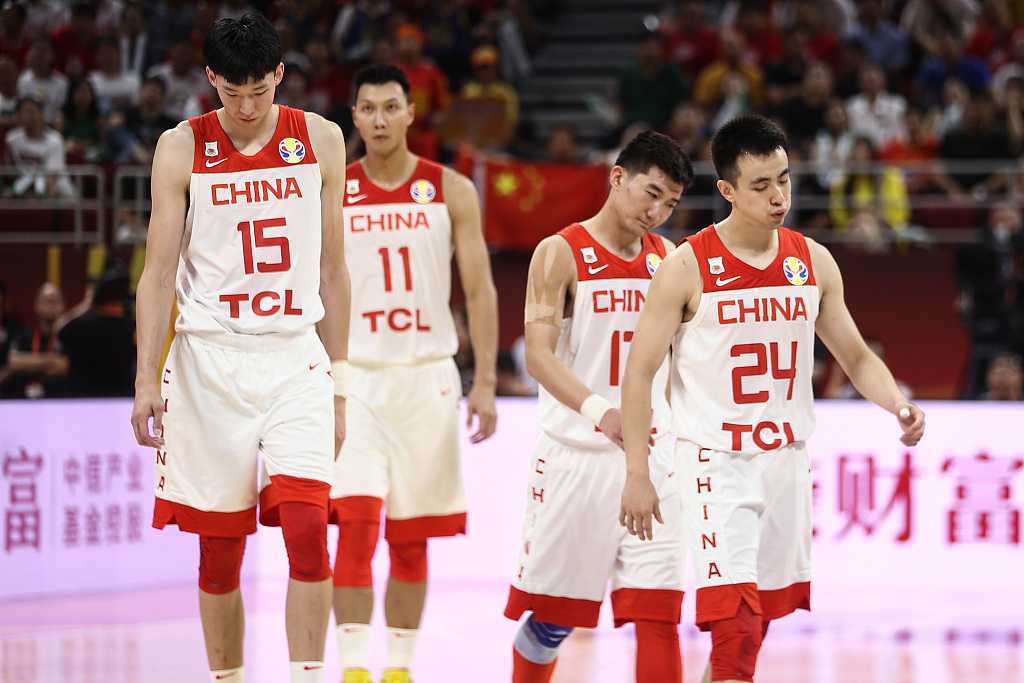 三年前的今天：中国男篮遭波兰逆转 未能获得直通东京奥运的资格