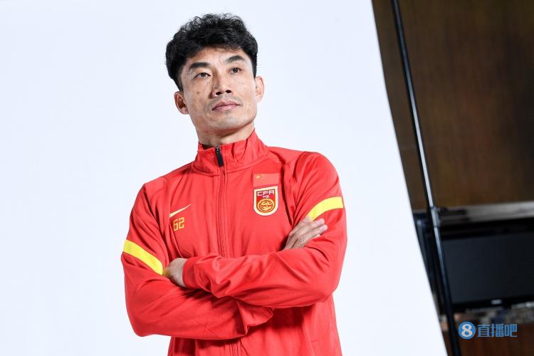 官方：郑智担任广州足球俱乐部一线队主教练