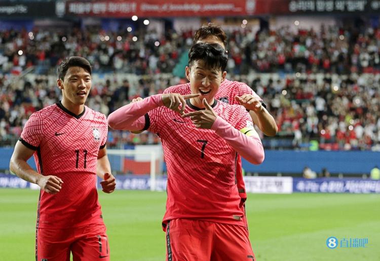 韩媒:热得吃不消,韩国队在多哈的训练由上午改为下午