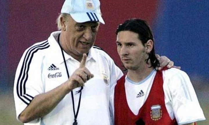斯卡洛尼谈世界杯,阿根廷足球教练斯卡洛尼,卡洛斯巴西足球运动员