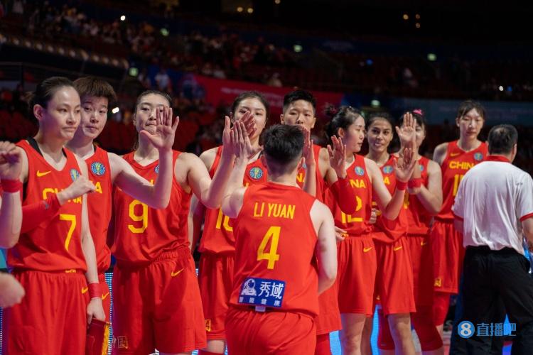 媒体人：在一超多强的女篮世界里 中国队是离超级球队最近的队伍