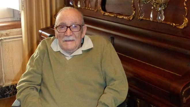 在巴萨终老的球员,巴萨功勋球员,巴萨曾经的球员,在巴萨终老的球星 每体：曾效力巴萨的最年长球员莫雷尔逝世，享年101岁