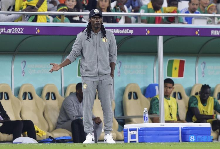 塞内加尔球员 塞内加尔主帅 西塞 塞内加尔足球队厉害么 塞内加尔门将 塞内加尔主帅：没想到会丢这么多球 英格兰的实力是世界前五