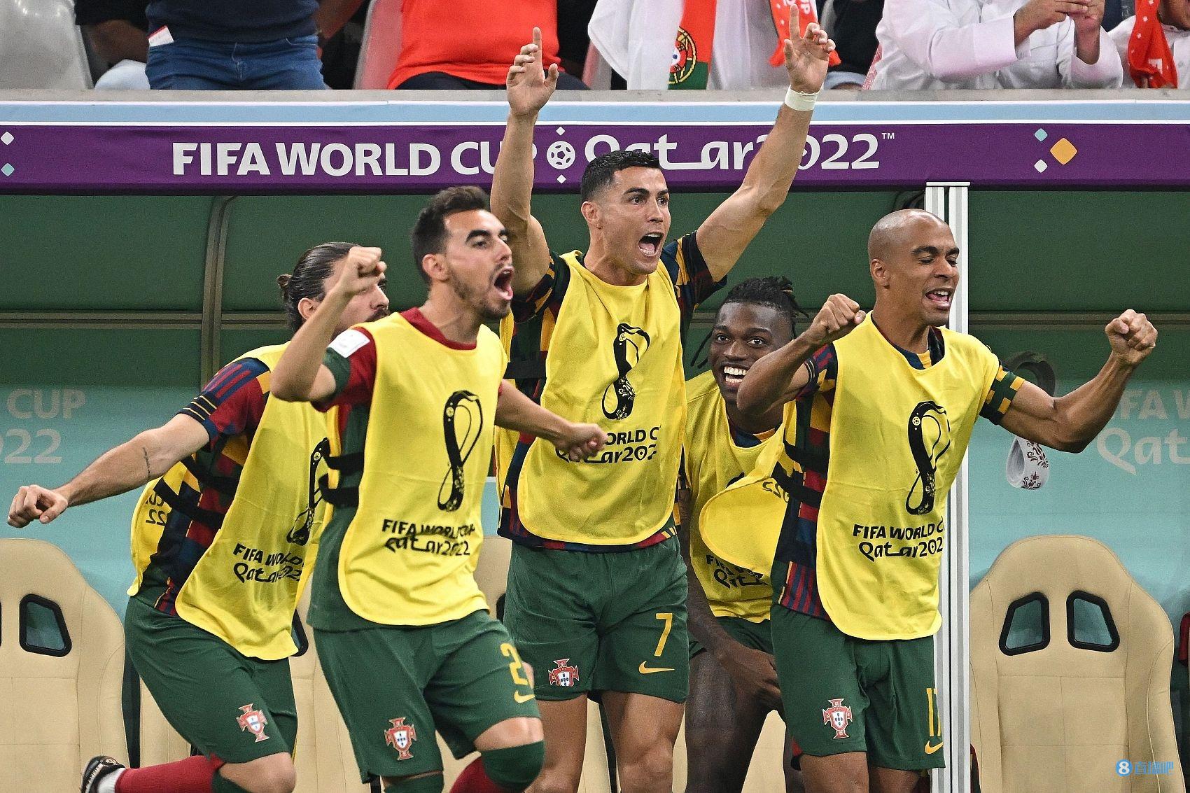 C罗两次晋级世界杯8强，葡萄牙历史首人